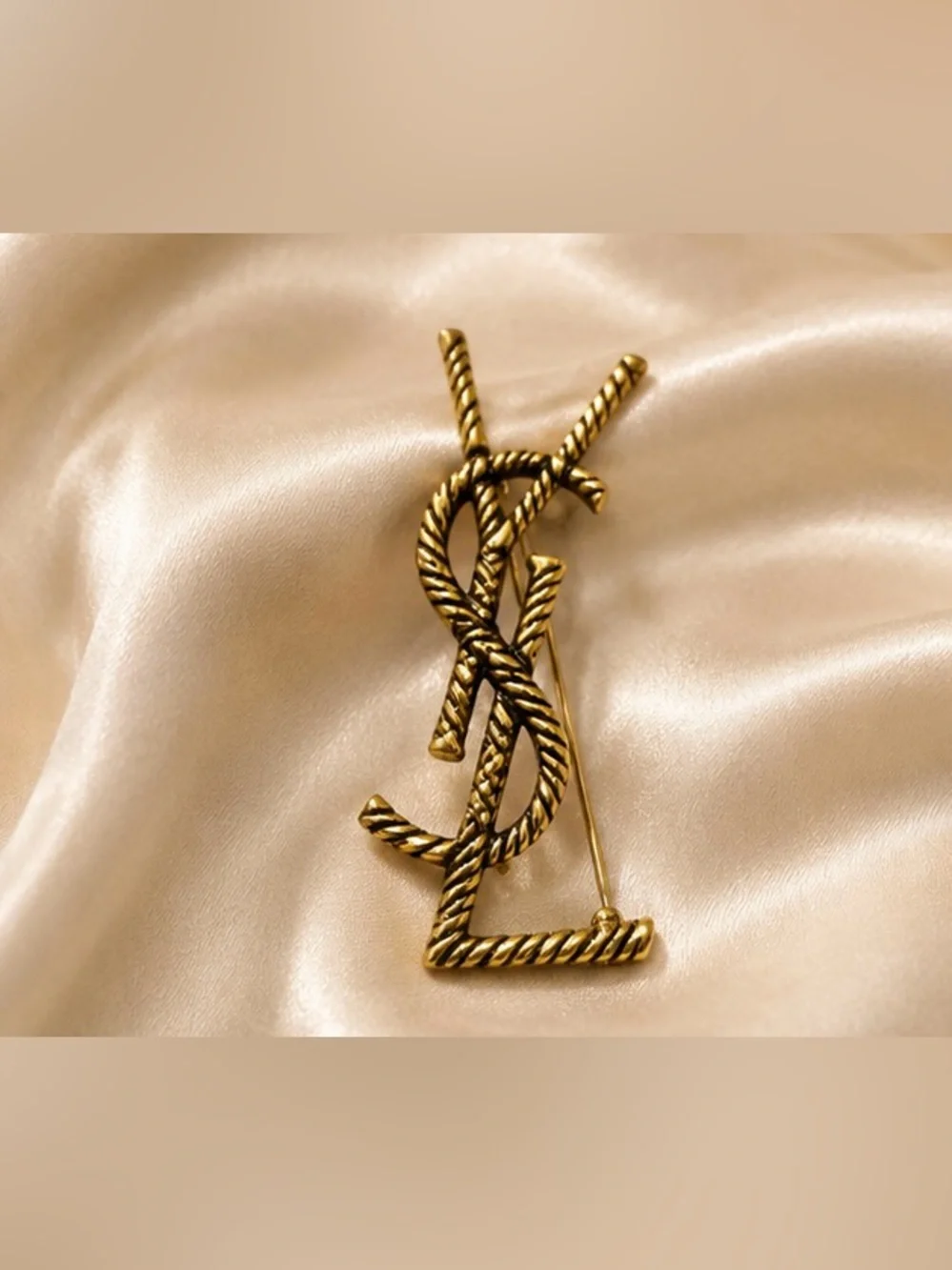 Vintage Style Gold Tone Rope Monogram Statement Brooch Pin
